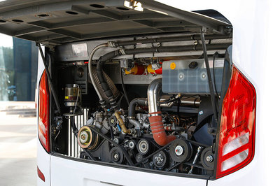 金旅12米體檢車 5G賦能，守護社區健康的流動衛士